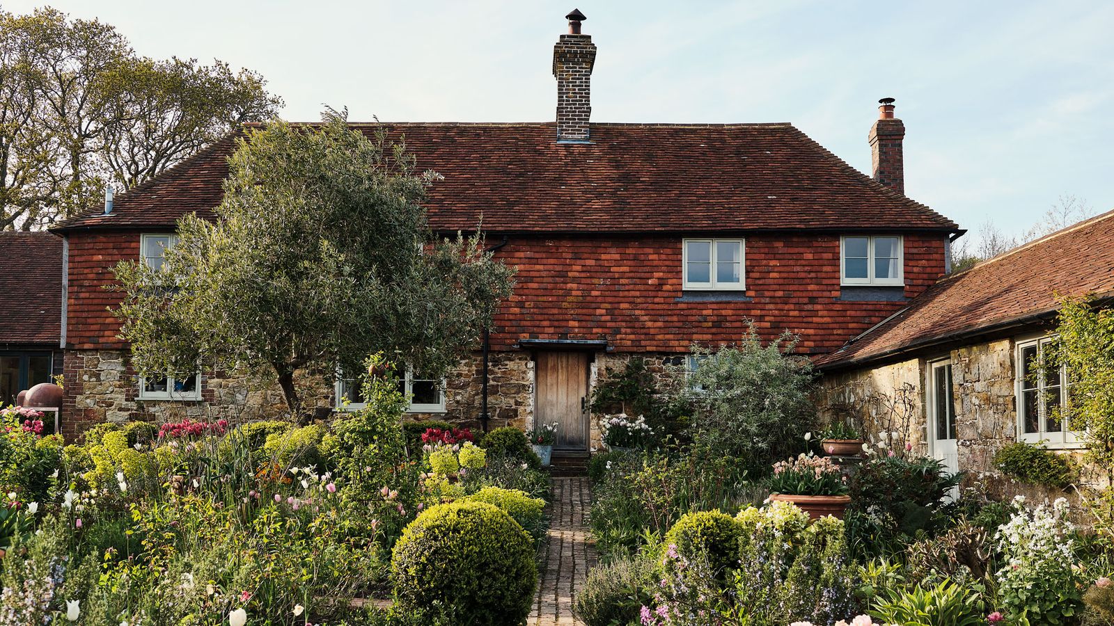 19 simple garden ideas for every style, size and budget